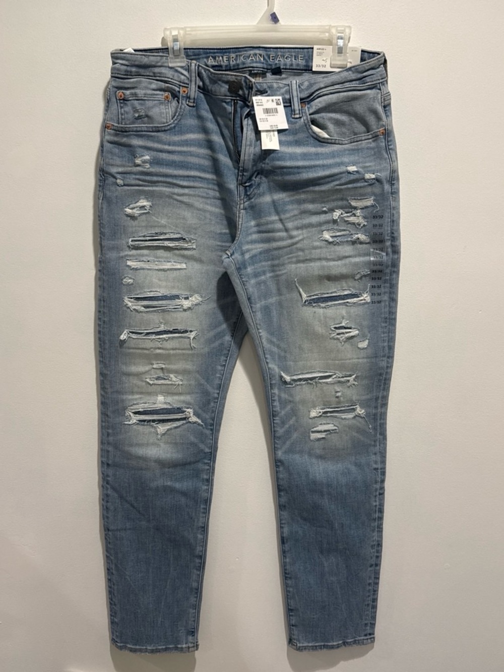 American Eagle Outfitters Light Wash Ripped Skinny Jeans